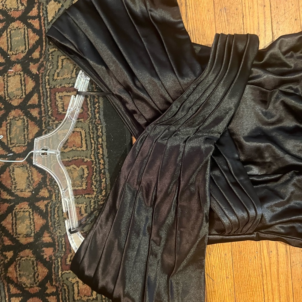 Formal black dress IN BLACK - Picture 8 of 8
